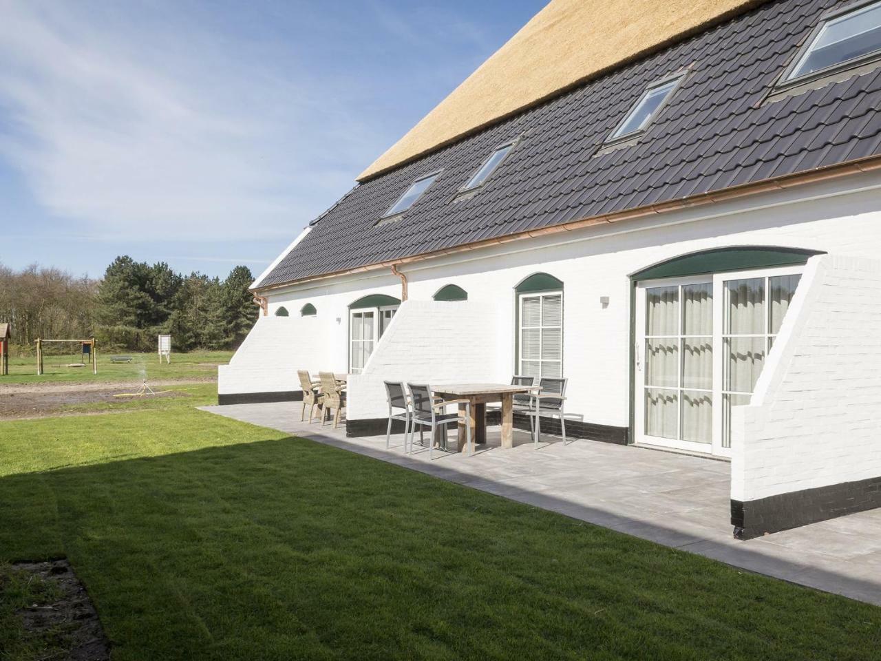 Spacious Farmhouse In De Cocksdorp With Private Terrace De Cocksdorp (Texel) Exterior foto